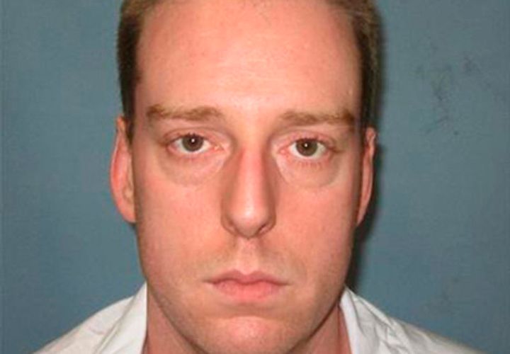 Death row inmate Ronald Bert Smith Jr., scheduled to be executed December 7, 2016, is seen in an undated picture released by the Alabama Department of Corrections in Montgomery, Alabama, U.S.