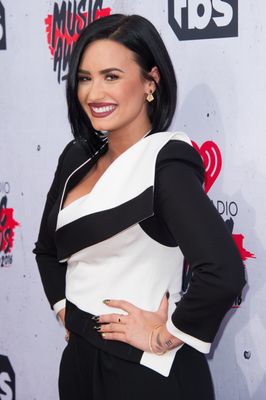 Demi Lovato Brought Back 'Poot Lovato,' And We're SCREAMING | HuffPost  Entertainment