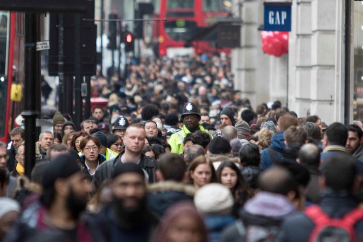 Shoppers flock to Regent Street on Boxing Day