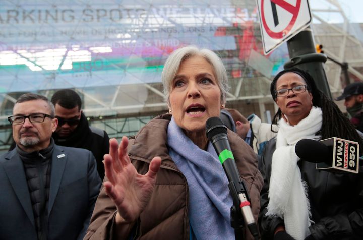 Jill Stein, 2016 Green Party candidate for U.S. president, holds a rally and protest against stopping the recount of election ballots at Cobo Center in Detroit, Michigan December 10, 2016. (REUTERS/Rebecca Cook)