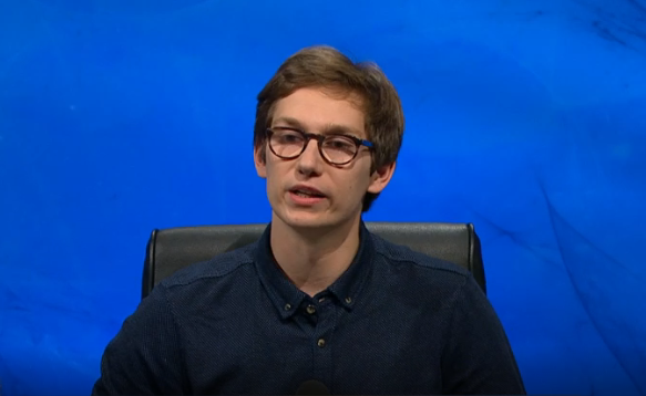 Daring University Challenge contestant Joey Goldman threw some serious shade at Paxo