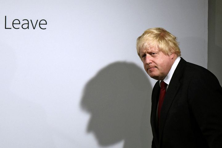 Boris Johnson has confided in friends over an alleged rift between him and Downing Street