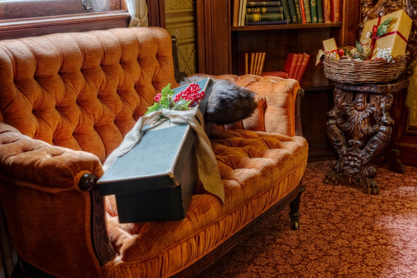 Mark Twain House decorated for the holidays