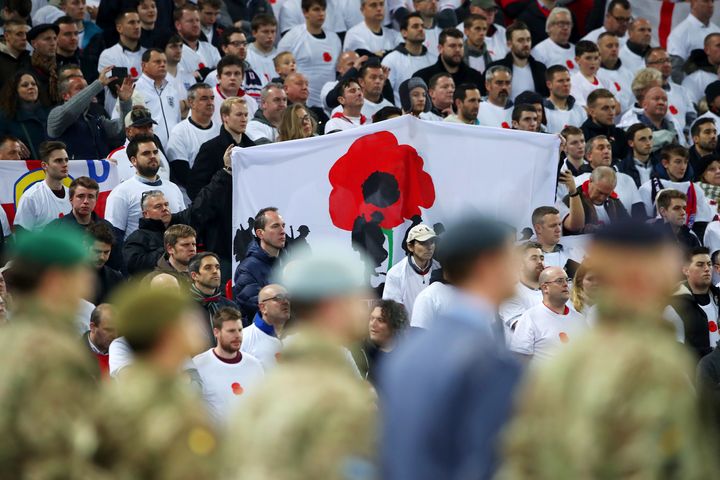 <strong>Armistice Day tributes were seen in the stands during the match</strong>