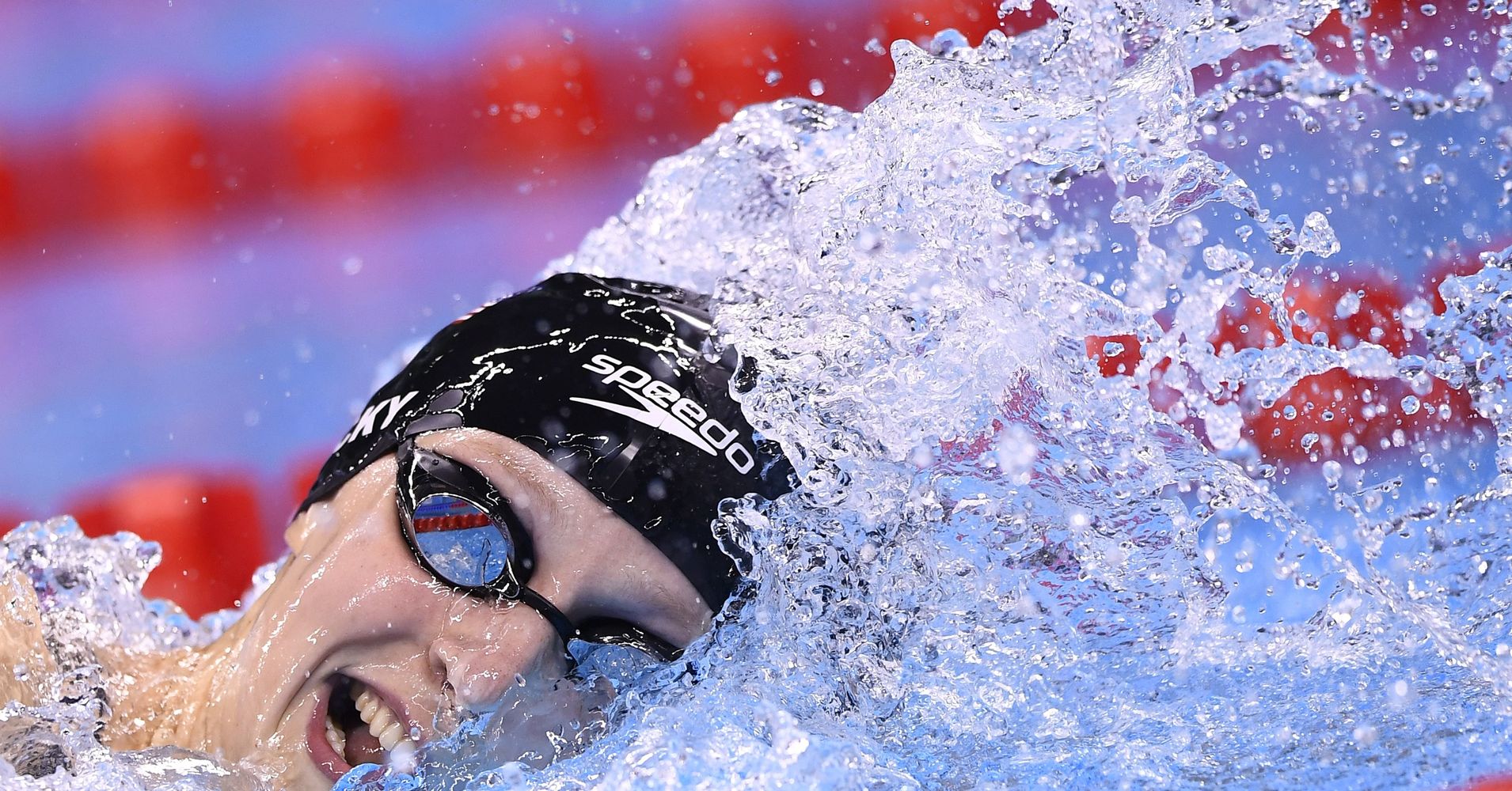 Do swimming. Плавание олимпиада. Плавание Олимпийские игры. Пловцы на Олимпиаде. Плавание кролем олимпиада.