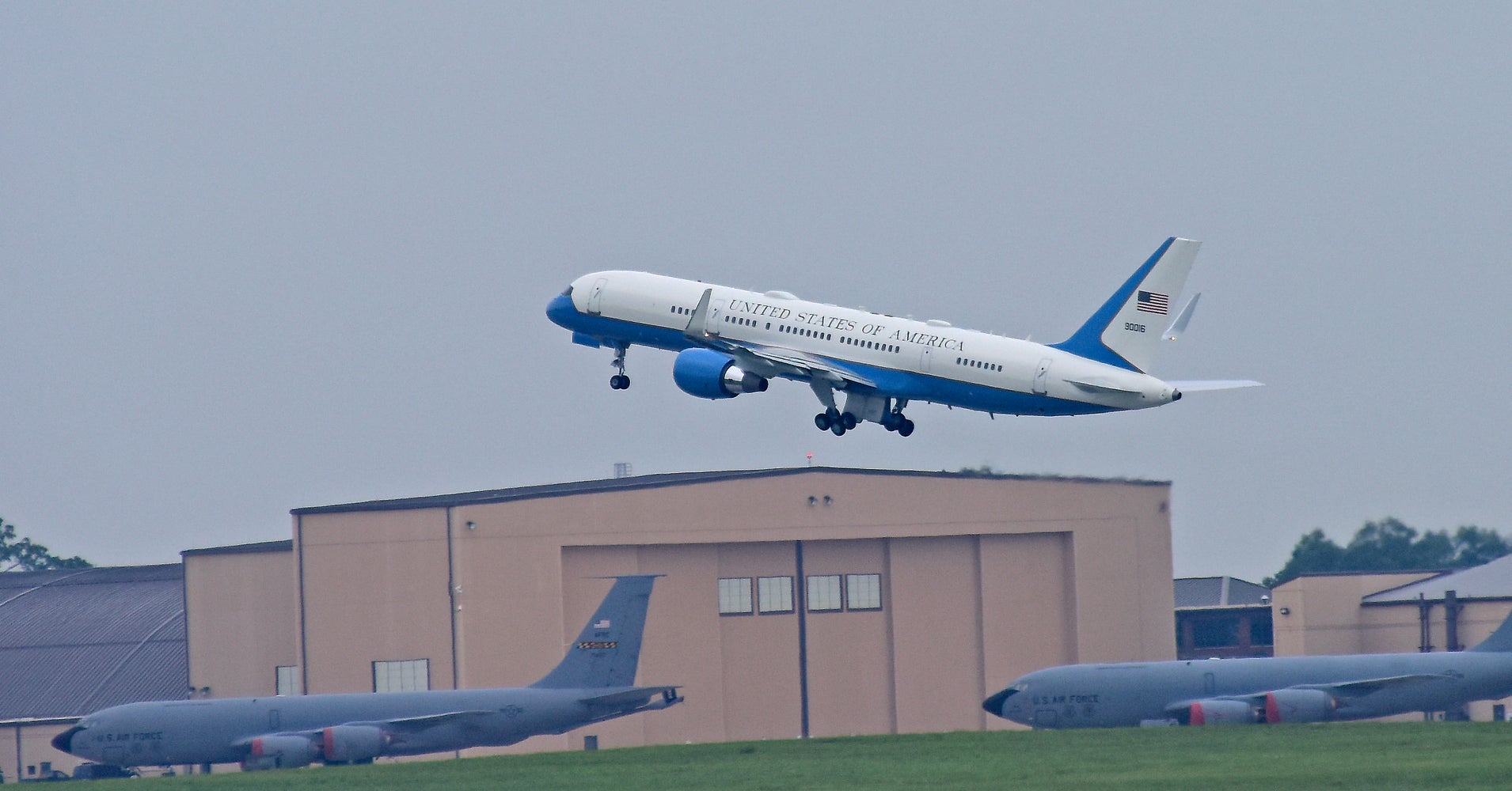 No Bomb Found After Joint Base Andrews Lockdown HuffPost