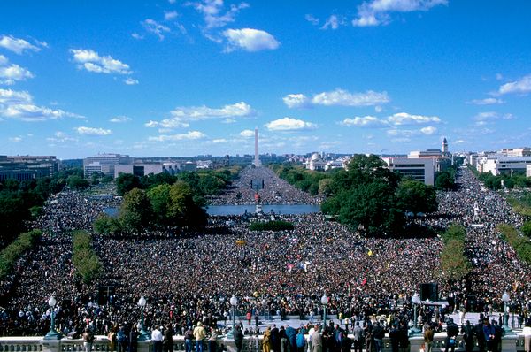 14 Striking Images From The Historic 1995 'Million Man March' | HuffPost