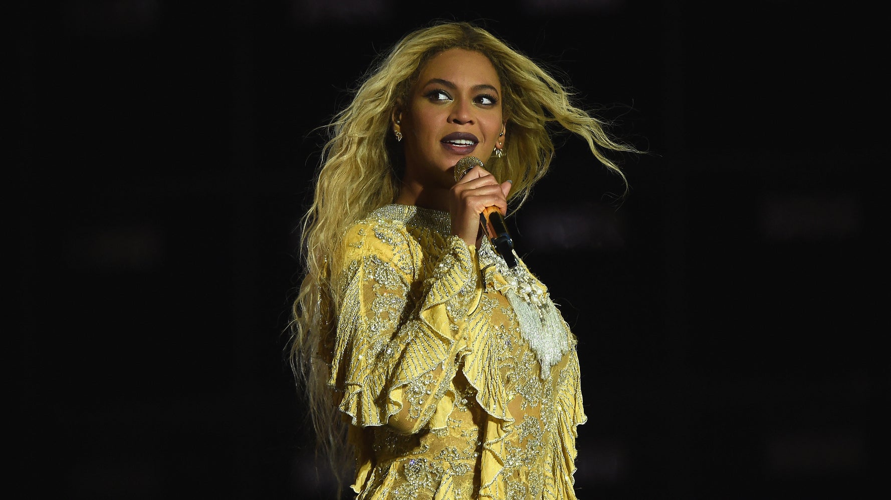 Beyoncé Postpones Nashville Show Just Days After Formation World Tour(01)
