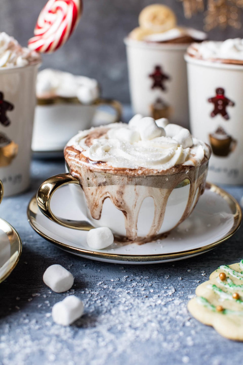 Slow Cooker Peppermint Hot Chocolate {VIDEO} - The Cookie Rookie