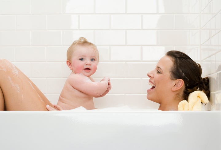 The bath, a special moment with your baby