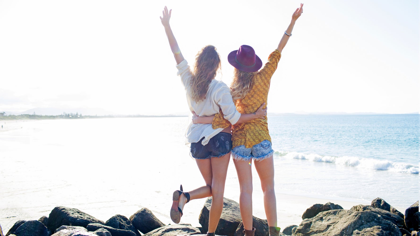 10 Scientifically Backed Ways To Be A Good Friend Huffpost Life