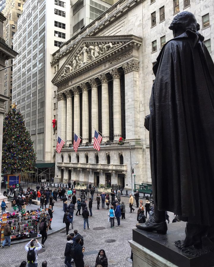 The statue of George Washington facing the New York Stock Exchange