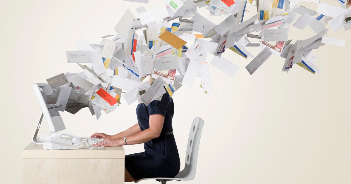 Illustration of Effects Of Information Overload