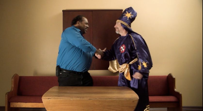 Black Man Gets KKK Members To Disavow By Befriending Them | HuffPost