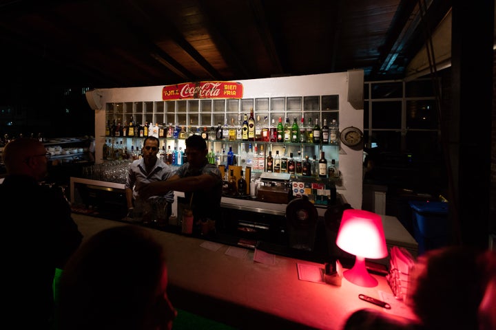 <p>Cuba Bar</p>