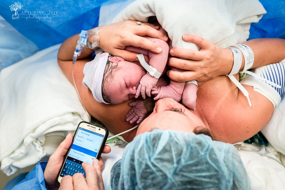 29 Of The Most Incredible Birth Photos From 2016 | HuffPost Life