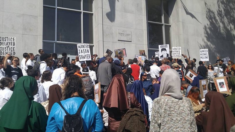 Hundreds of protestors rally for criminal prosecution of killer SFPD officers at San Francisco District Attorney George Gasco