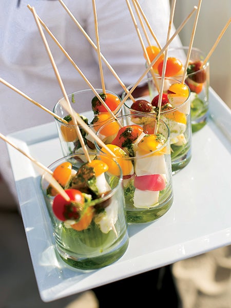 25 Ways To Cut Your Wedding Catering Costs | HuffPost Life