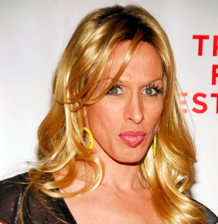 Alexis Arquette Reportedly Died From Aids Here S What That Really Means Huffpost Life Alexis Arquette Reportedly Died From Aids Here S What That Really Means Huffpost Life