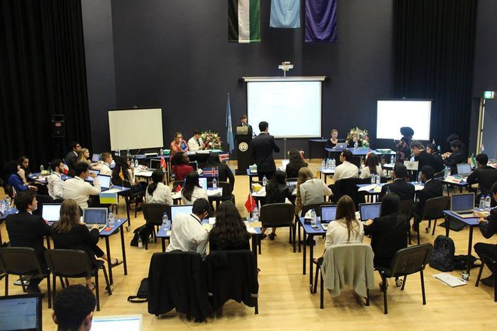 VISSMUN delegates debating Arctic land and resource disputes.