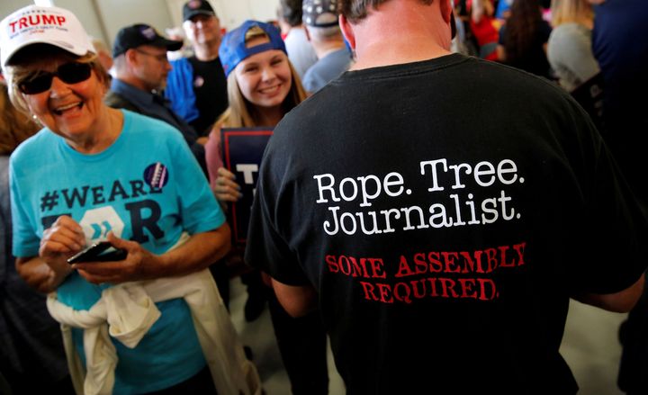A man at a Trump rally in Minneapolis sports a shirt suggesting journalists should be hanged, Nov. 6, 2016.