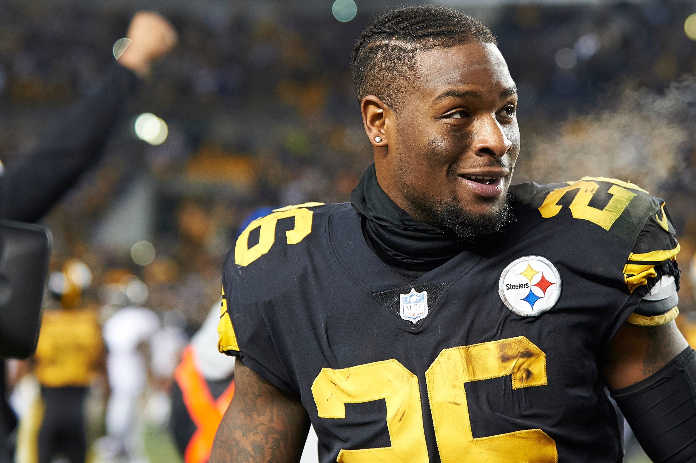 Le’Veon Bell Becomes First Human To Fly | HuffPost