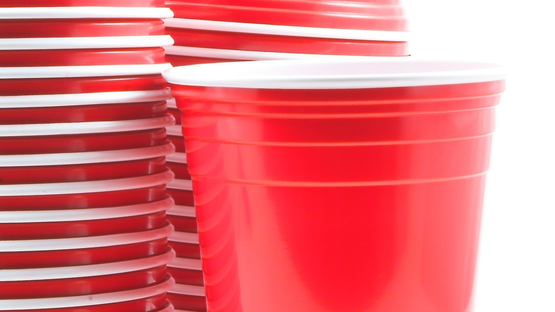 Inventor of the Red Solo Cup, Robert Leo Hulseman, Dies at 84