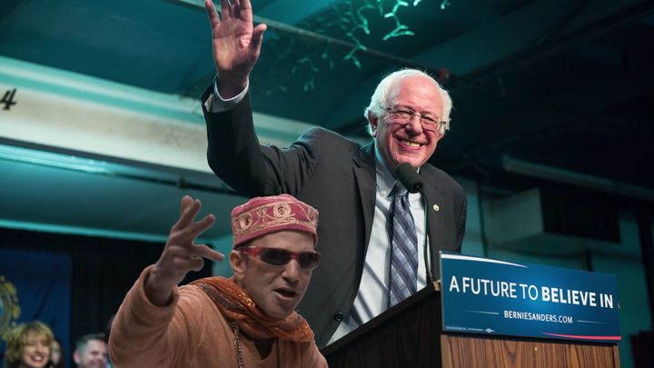 Sen. Bernie Sanders makes a photo appearance in Shul J’s “Hanukkah HaYom.”
