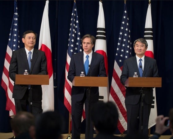 Deputy Secretary of State Tony Blinken leads the first U.S.-Korea-Japan deputy-level trilateral meeting, April 16, 2015