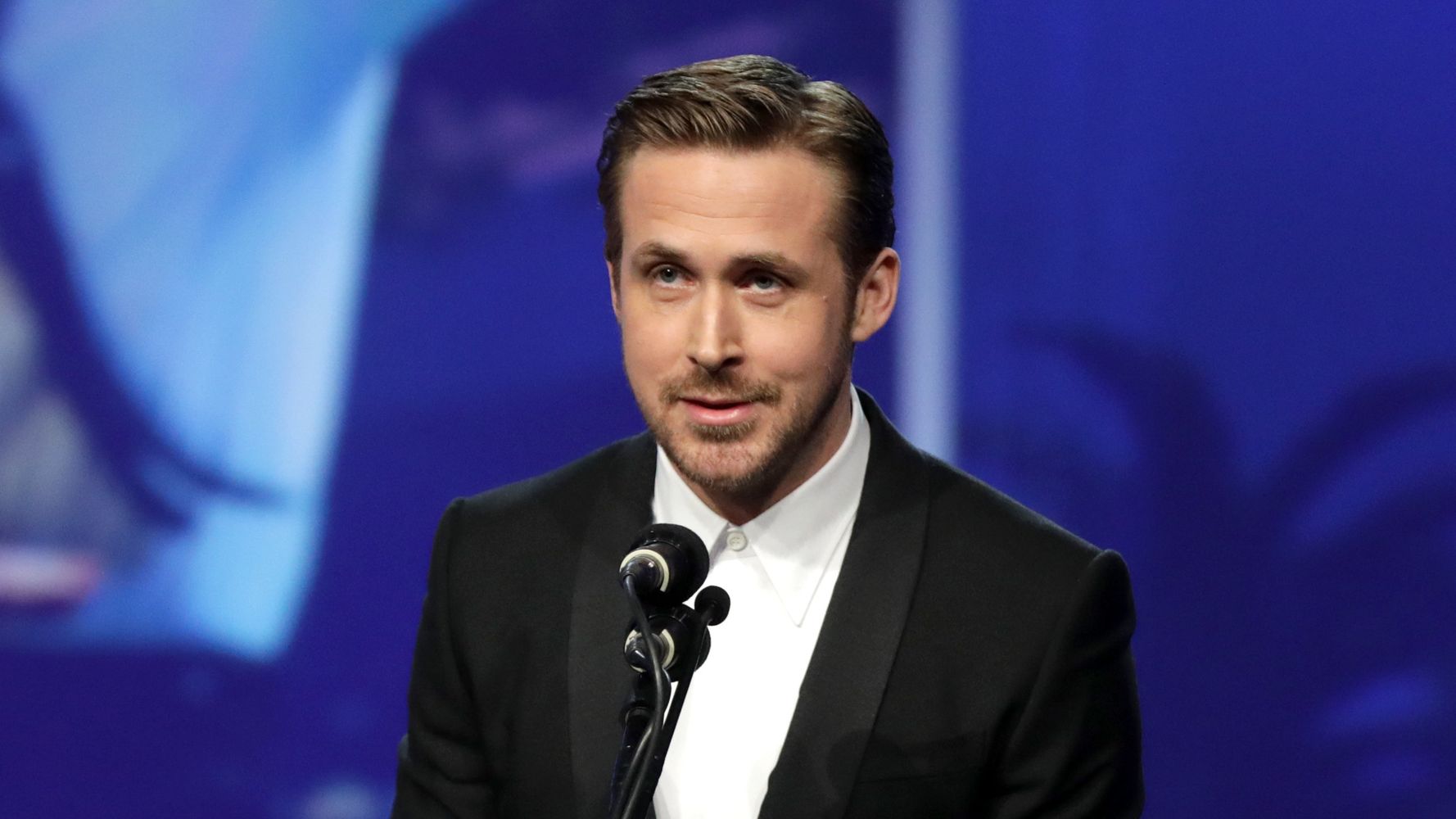 Ryan Gosling Pays Tribute To Debbie Reynolds With Touching Speech Huffpost Entertainment 9764