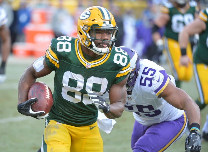 Converted running back Ty Montgomery averages 5.9 yards per carry, which would rank first in the NFL if he had the necessary 100 attempts.