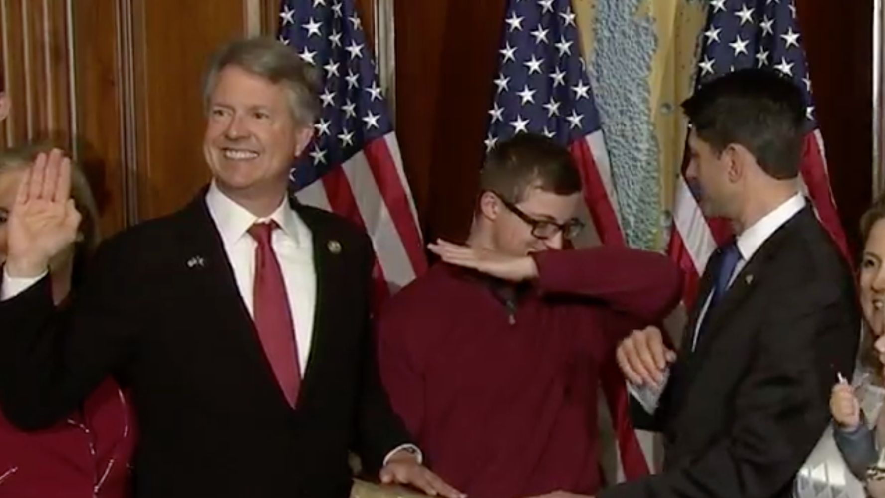 Kid Bewilders Paul Ryan By Dabbing For Dad's Swearing-In Photo | HuffPost