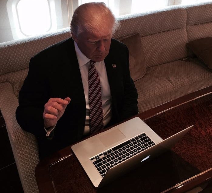 You know Trump is not happy in this picture.