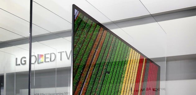 LG's 4K OLED TV Is So Paper Thin It Is Making Our Brain