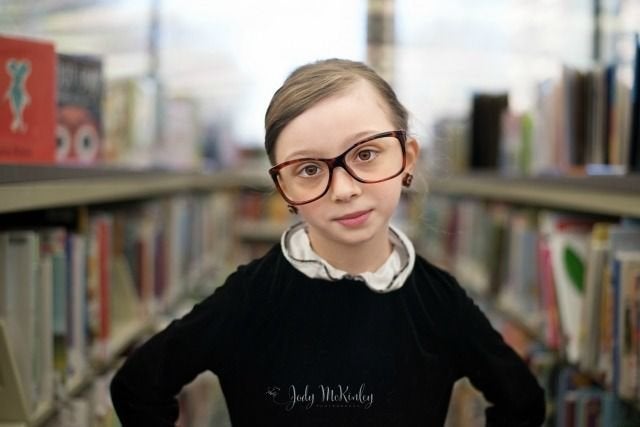 Photographer <a href="https://www.jodymckinley.com/" target="_blank" role="link" class=" js-entry-link cet-external-link" data-vars-item-name="Jody McKinley" data-vars-item-type="text" data-vars-unit-name="587011b1e4b02b5f8588de55" data-vars-unit-type="buzz_body" data-vars-target-content-id="https://www.jodymckinley.com/" data-vars-target-content-type="url" data-vars-type="web_external_link" data-vars-subunit-name="article_body" data-vars-subunit-type="component" data-vars-position-in-subunit="2">Jody McKinley</a> gifted a photo shoot to Michele and her family.
