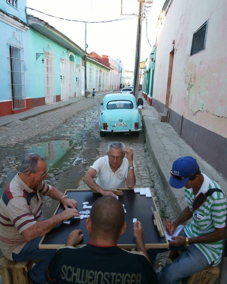 ¡Feliz año neuvo de Cuba! 🇨🇺💫🎉. Happy New Year from Cuba!!! Let the world get on the path of coming together as one in 2017 a
