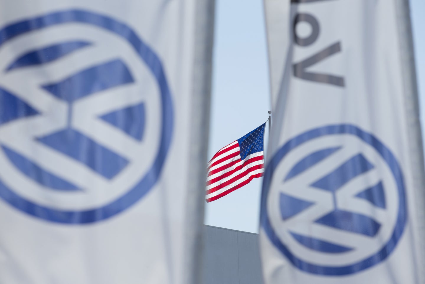 FBI Arrests Volkswagen Executive In Emissions Scandal: Report ...