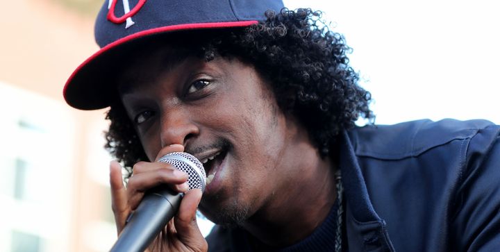 K’Naan performing at a Cedar-Riverside block party, where many Somalis were not to eager to see him. 