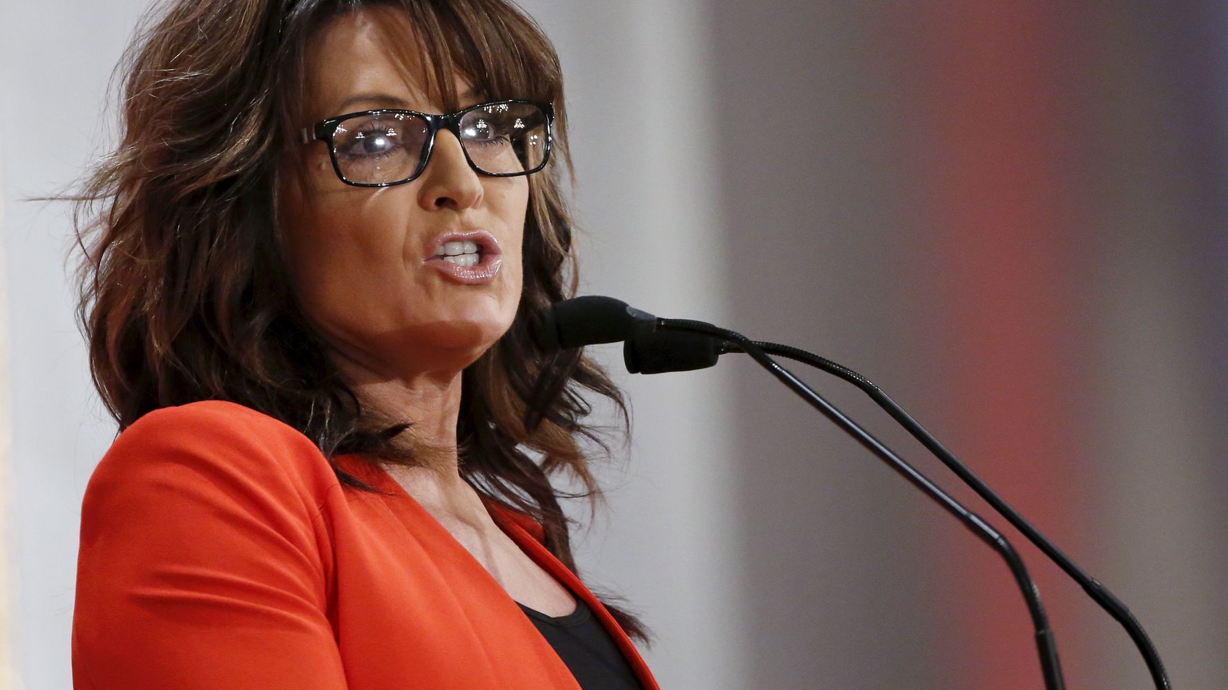 Sarah Palin Compares Grassroots Conservatives To Battered Women.