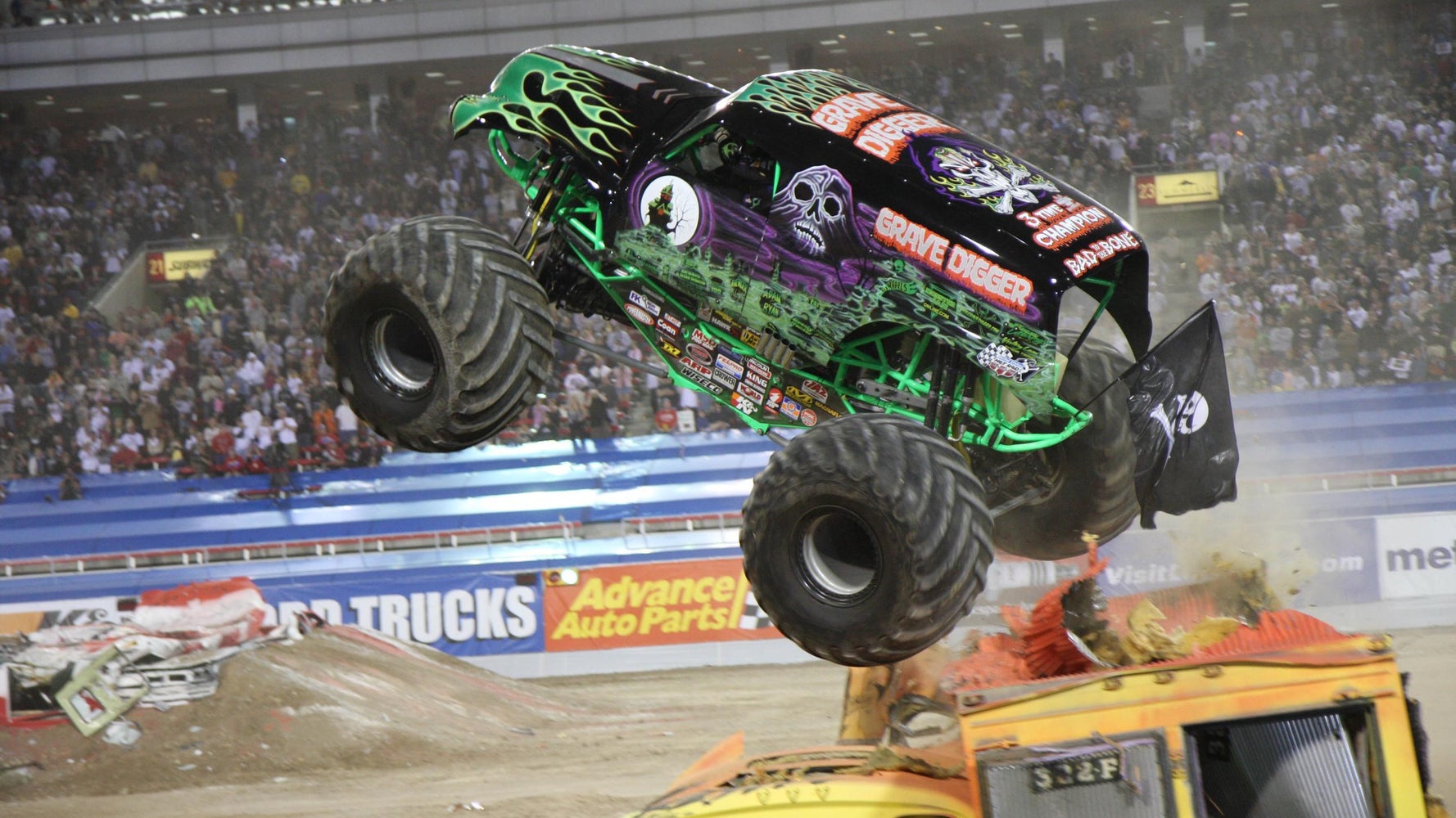 Las Vegas Monster Truck Driving Experience - Book at