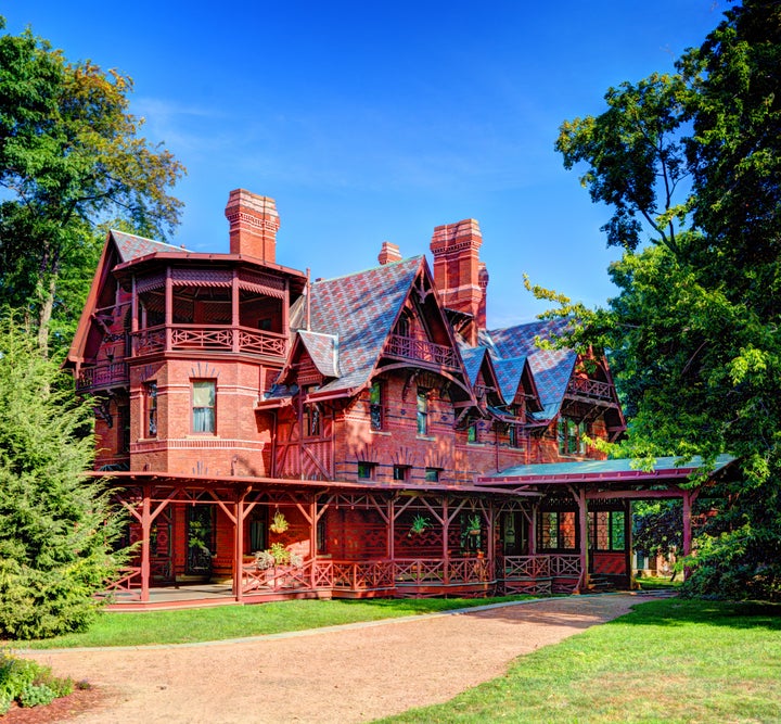 Mark Twain's idyllic home in Hartford, Connecticut.