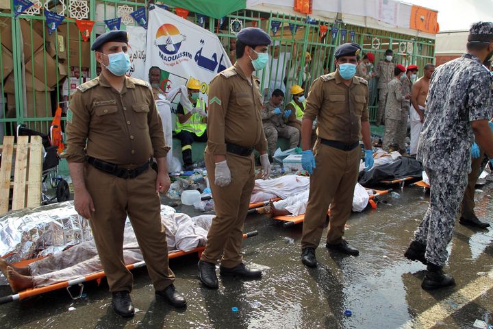 Saudi Arabia says it will conduct an investigation into the deaths of more than 700 pilgrims during the hajj.
