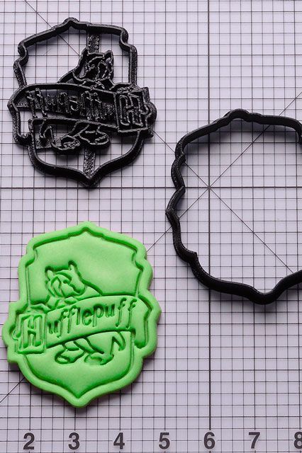 Harry Potter (2) Cookie Cutter