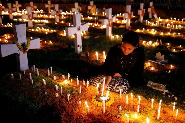 All Souls' Day 2015: Dates And Origins Of The Day To Pray For The Dead
