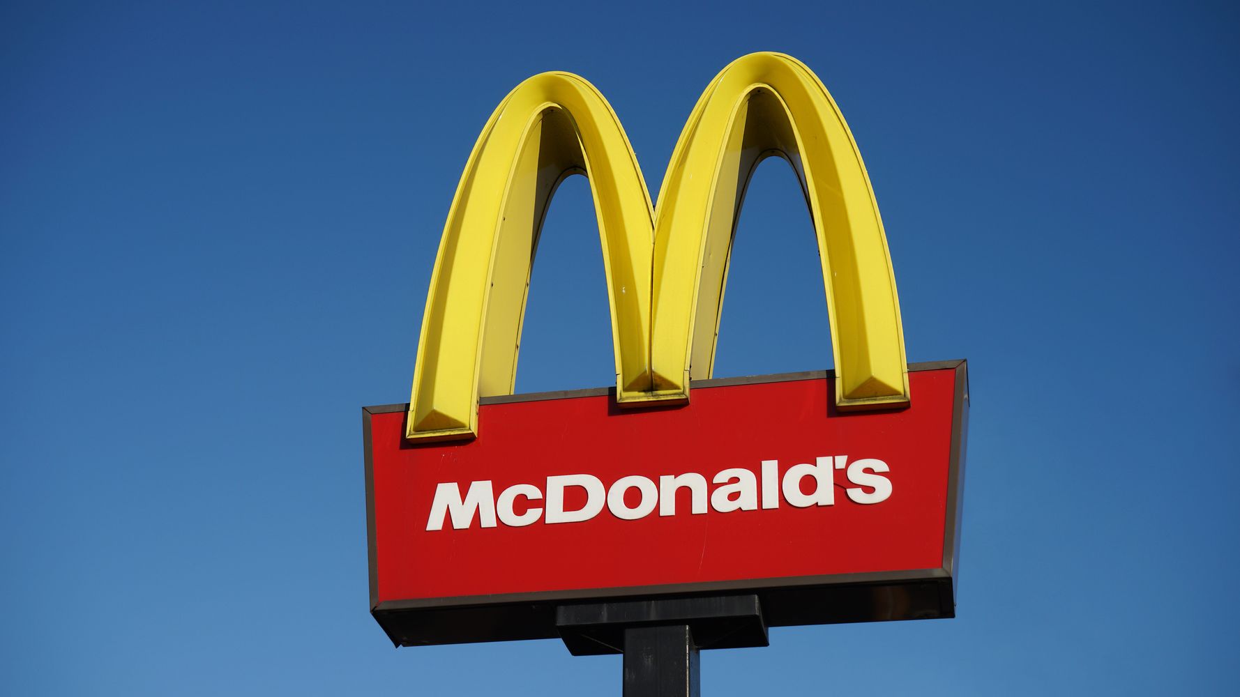Макдоналдс логотип