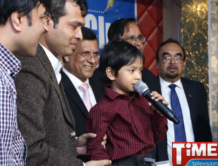 After his successful problem-solving, the 4 year old was invited to give his speech, Here