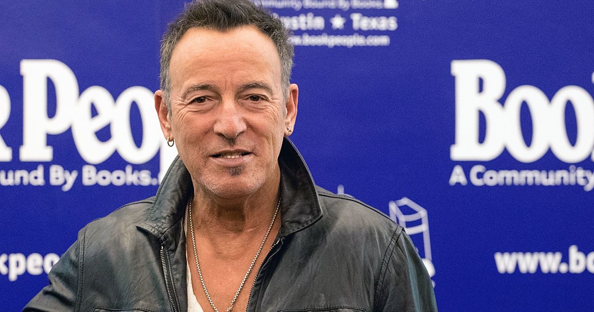 Bruce Springsteen Cover Band Backs Out Of Playing Trump Inauguration ...