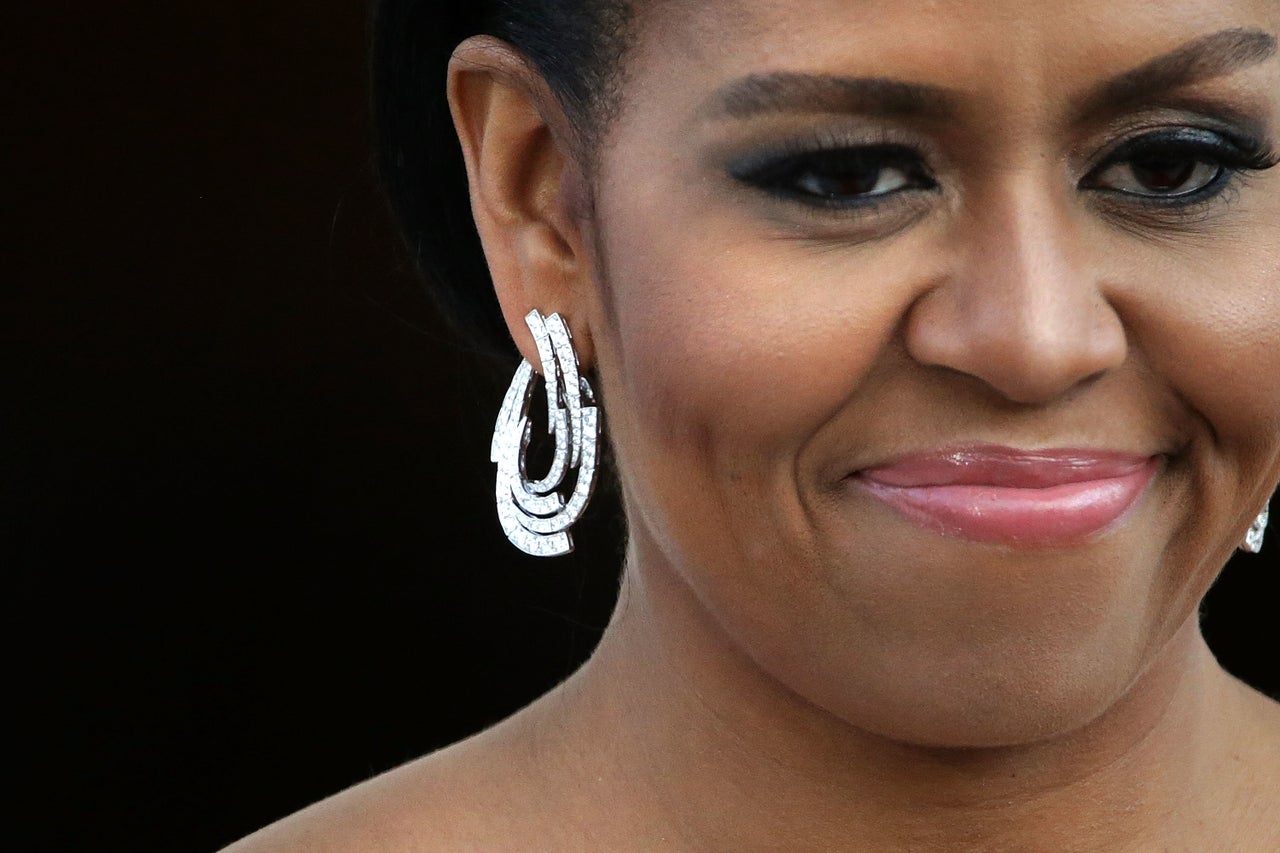 16 Writers Reflect On The Revolutionary Meaning Of Michelle Obama ...