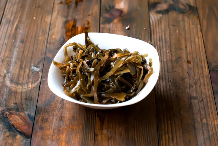 A bowl of kelp.