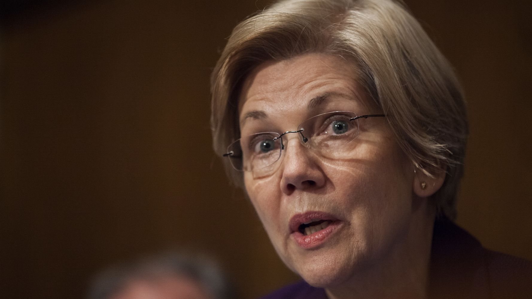 Elizabeth Warren Schools Betsy DeVos At Confirmation Hearing | HuffPost ...